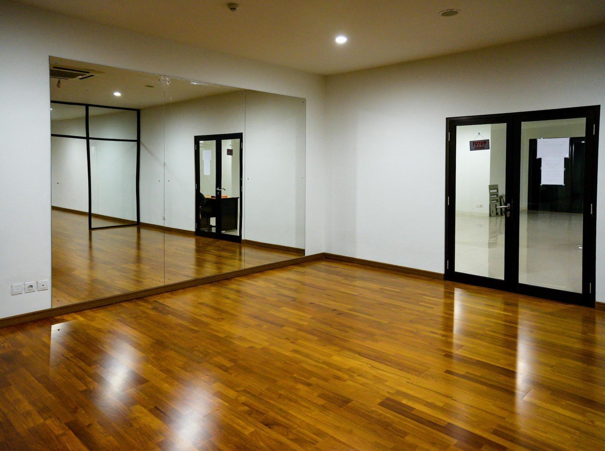 The Cupcake Suites Jakarta Ngoại thất bức ảnh